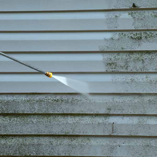 residential pressure washing Medfield Westwood Dover Greater Boston MA 600px